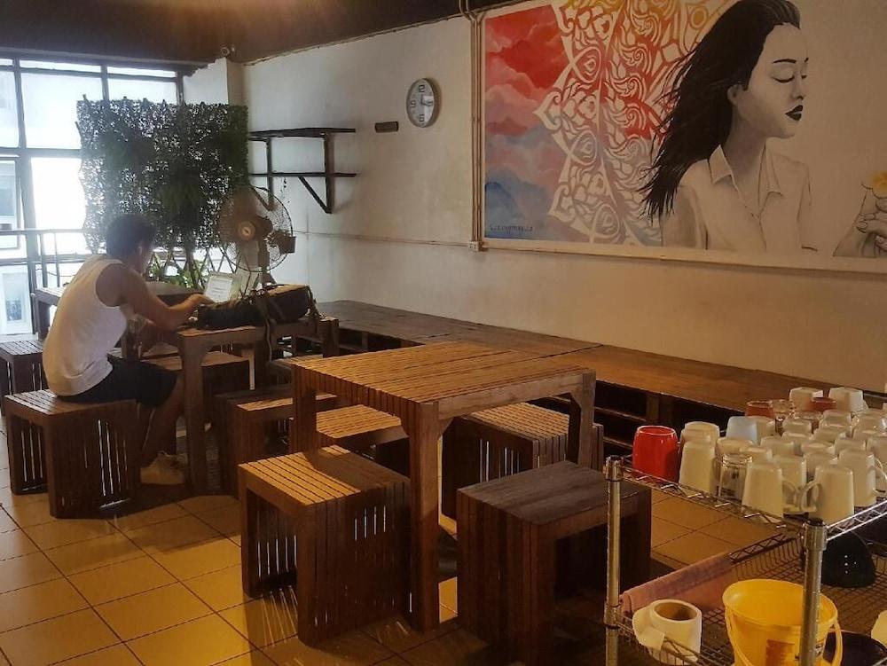 The Mixx Hostel Bangkok Exterior foto